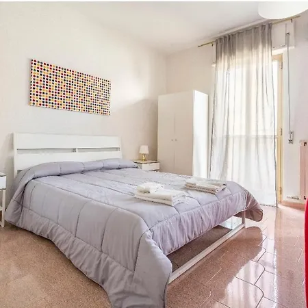 Holiday home Casa Vacanze Visit Puglia *